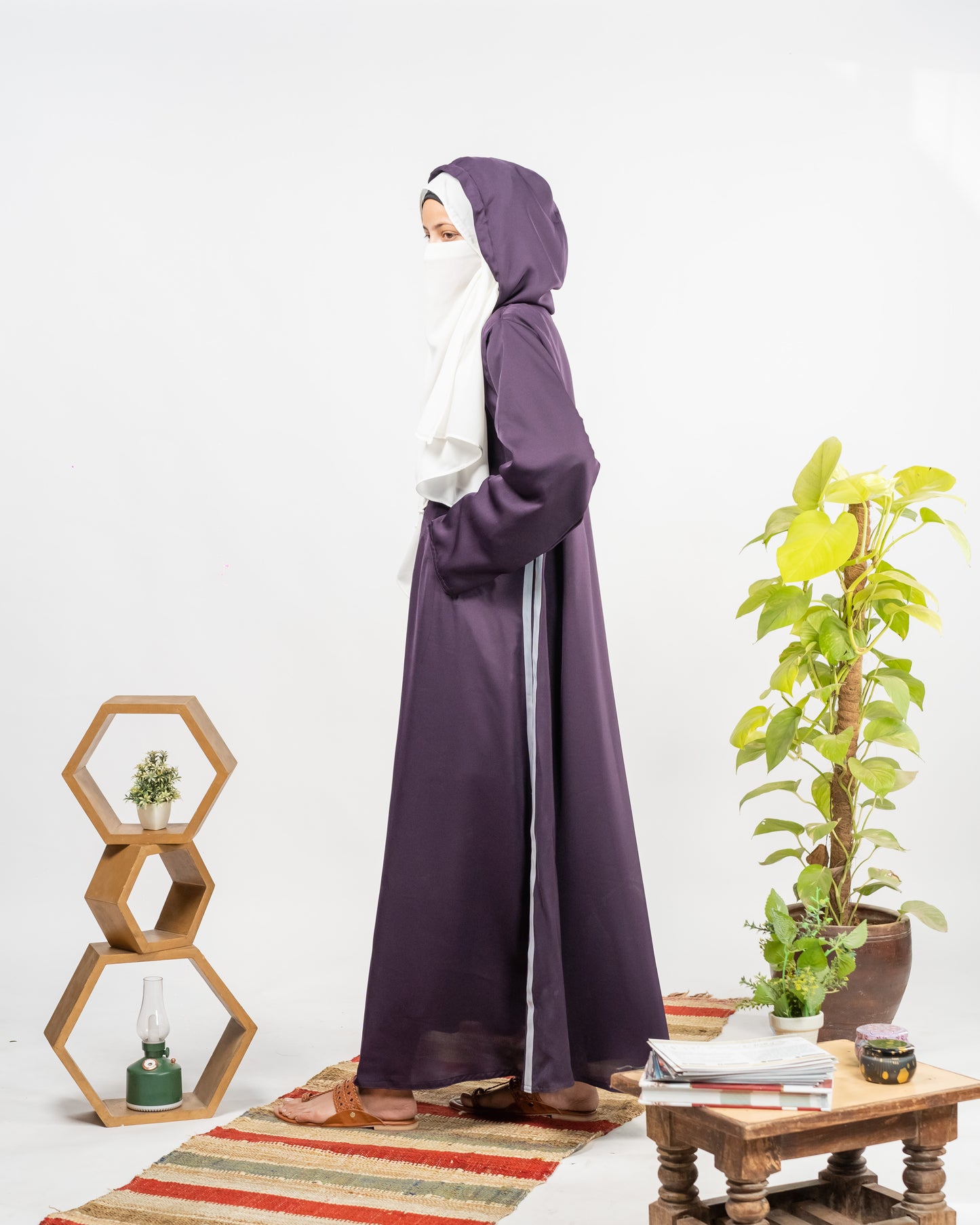 Zoha || Purple Hoodie Abaya || Double Georgette Fabric