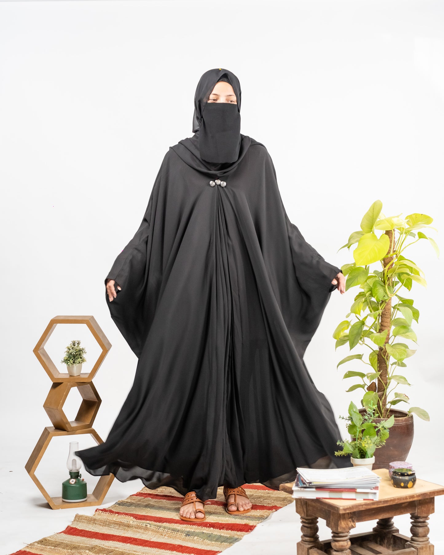 Areeba || Mid-Night Black Abaya || Manjan Fabric