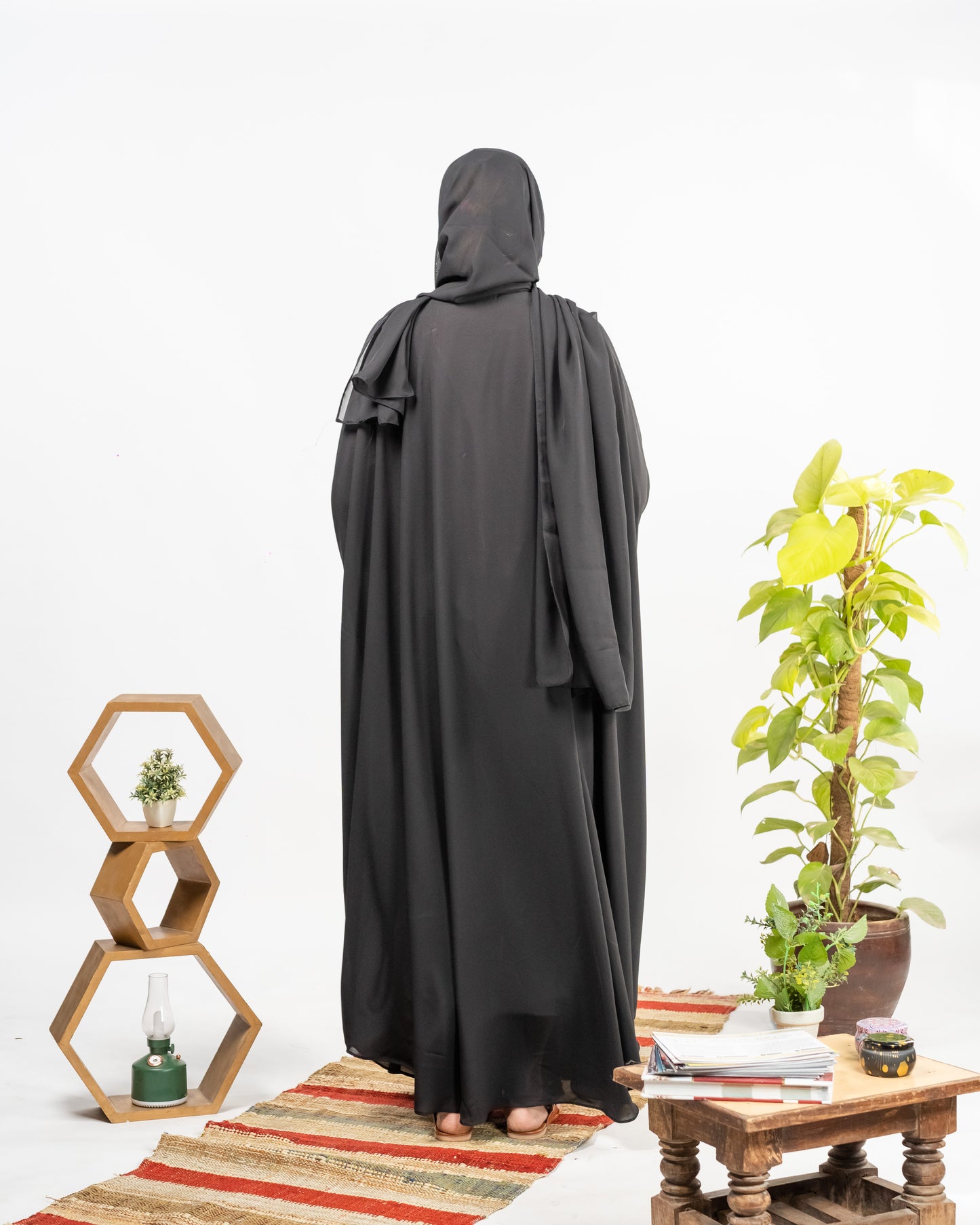 Areeba || Mid-Night Black Abaya || Manjan Fabric
