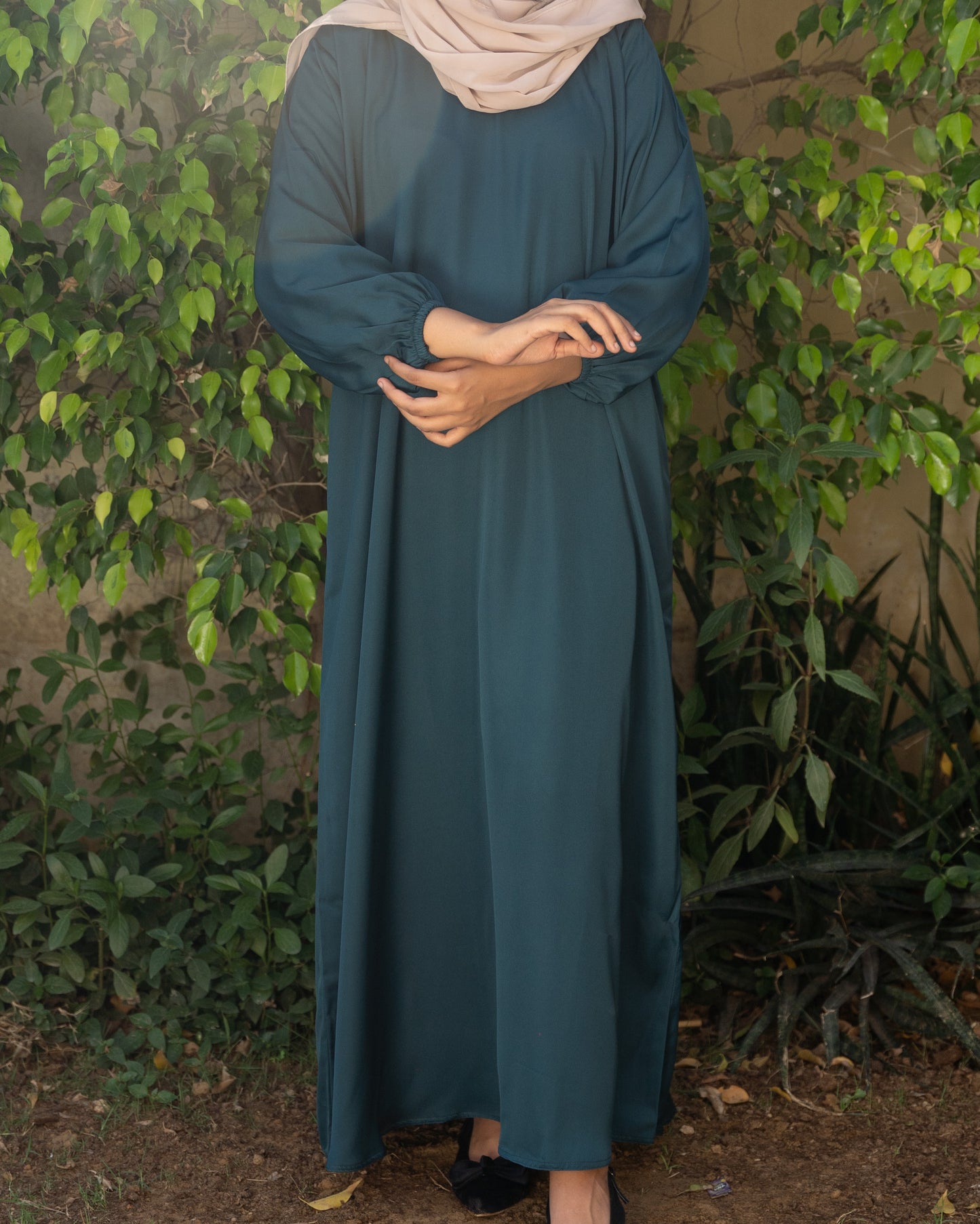 Tehmina || Teal Green Abaya || Nida Fabric