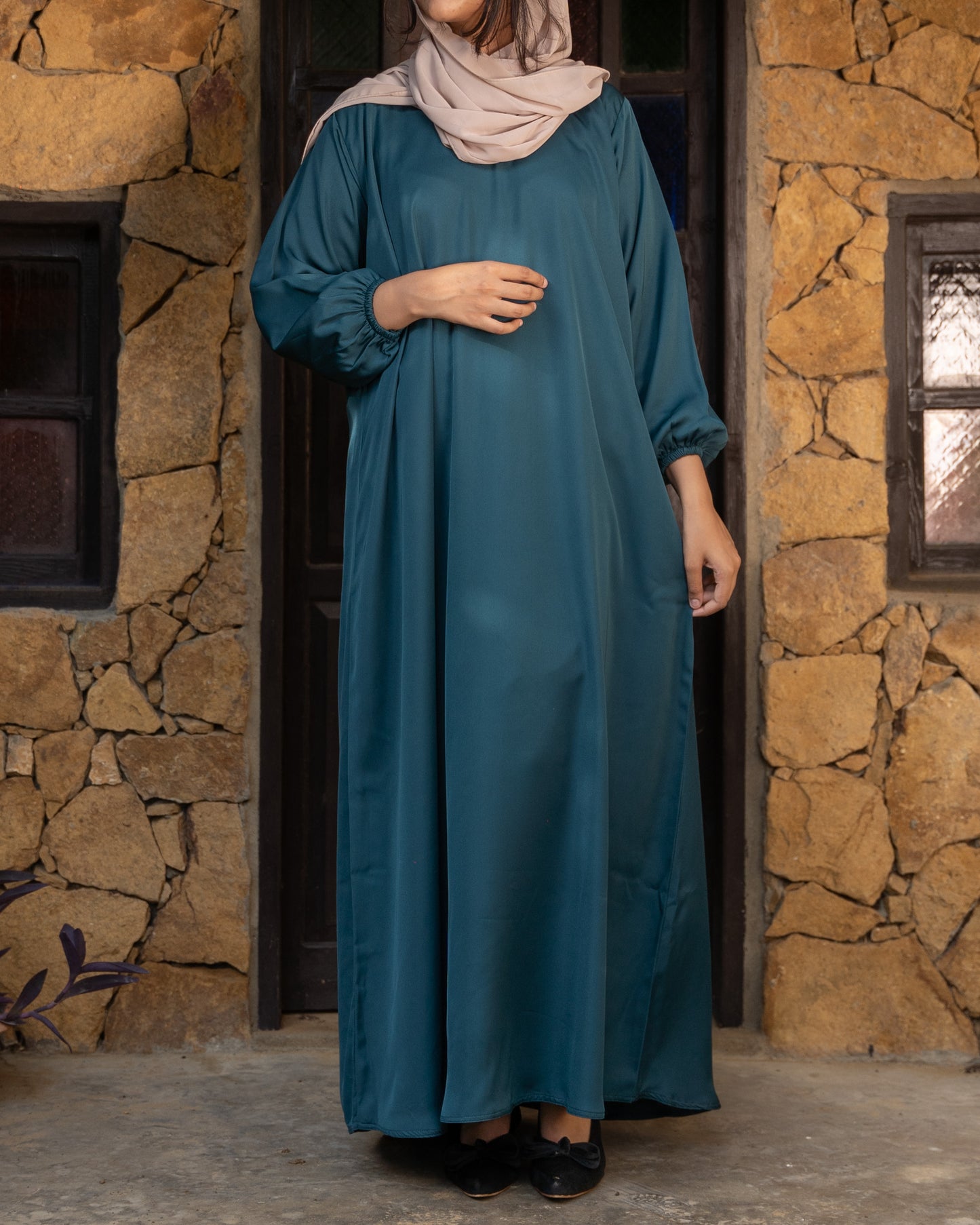 Tehmina || Teal Green Abaya || Nida Fabric