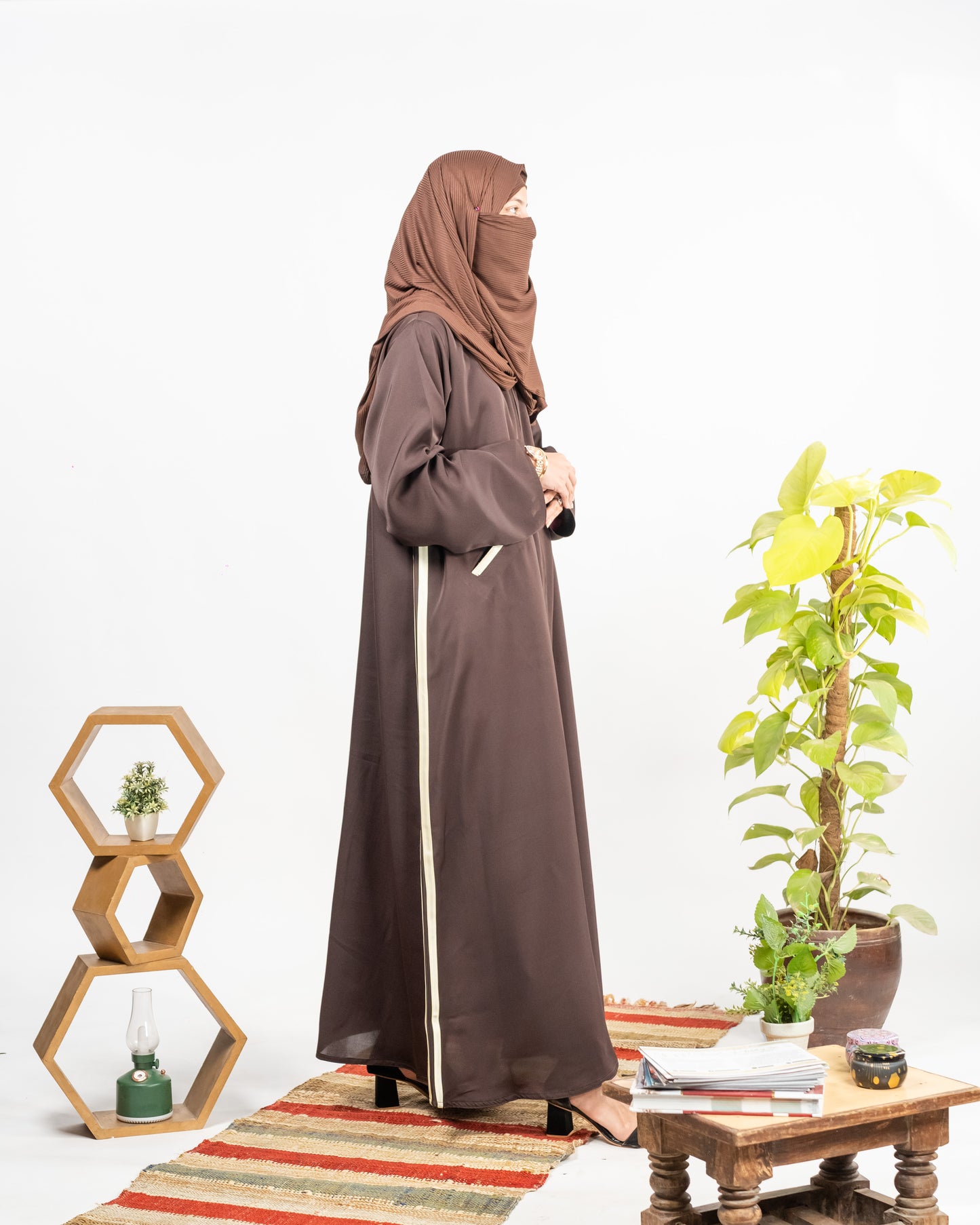 Bisma || Brown Hoodie Abaya || Double Georgette Fabric