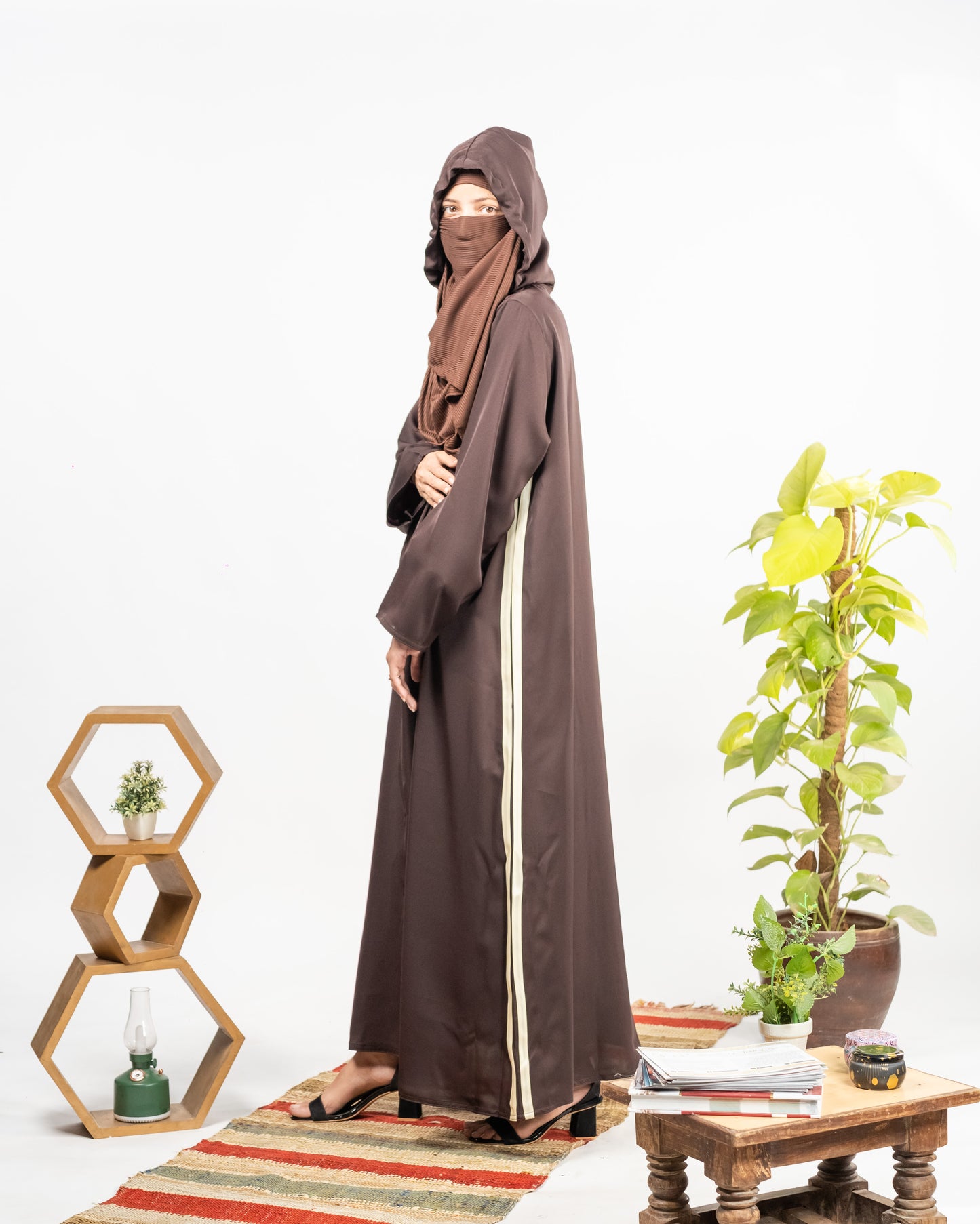 Bisma || Brown Hoodie Abaya || Double Georgette Fabric