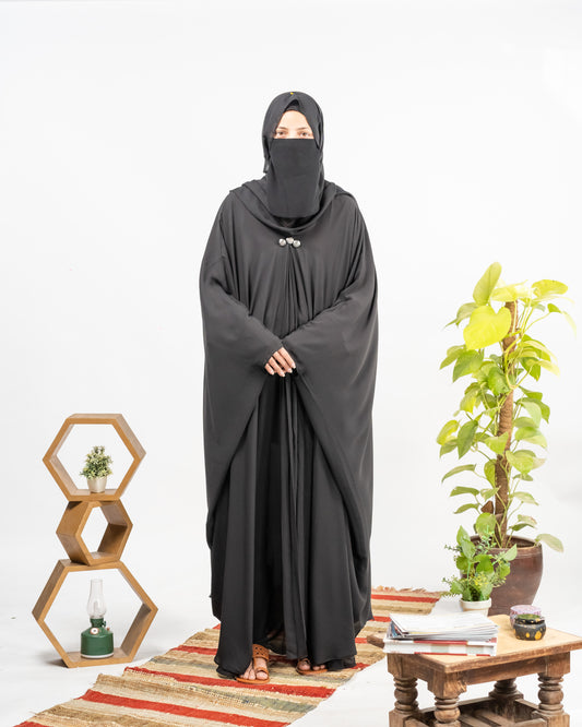 Areeba || Mid-Night Black Abaya || Manjan Fabric