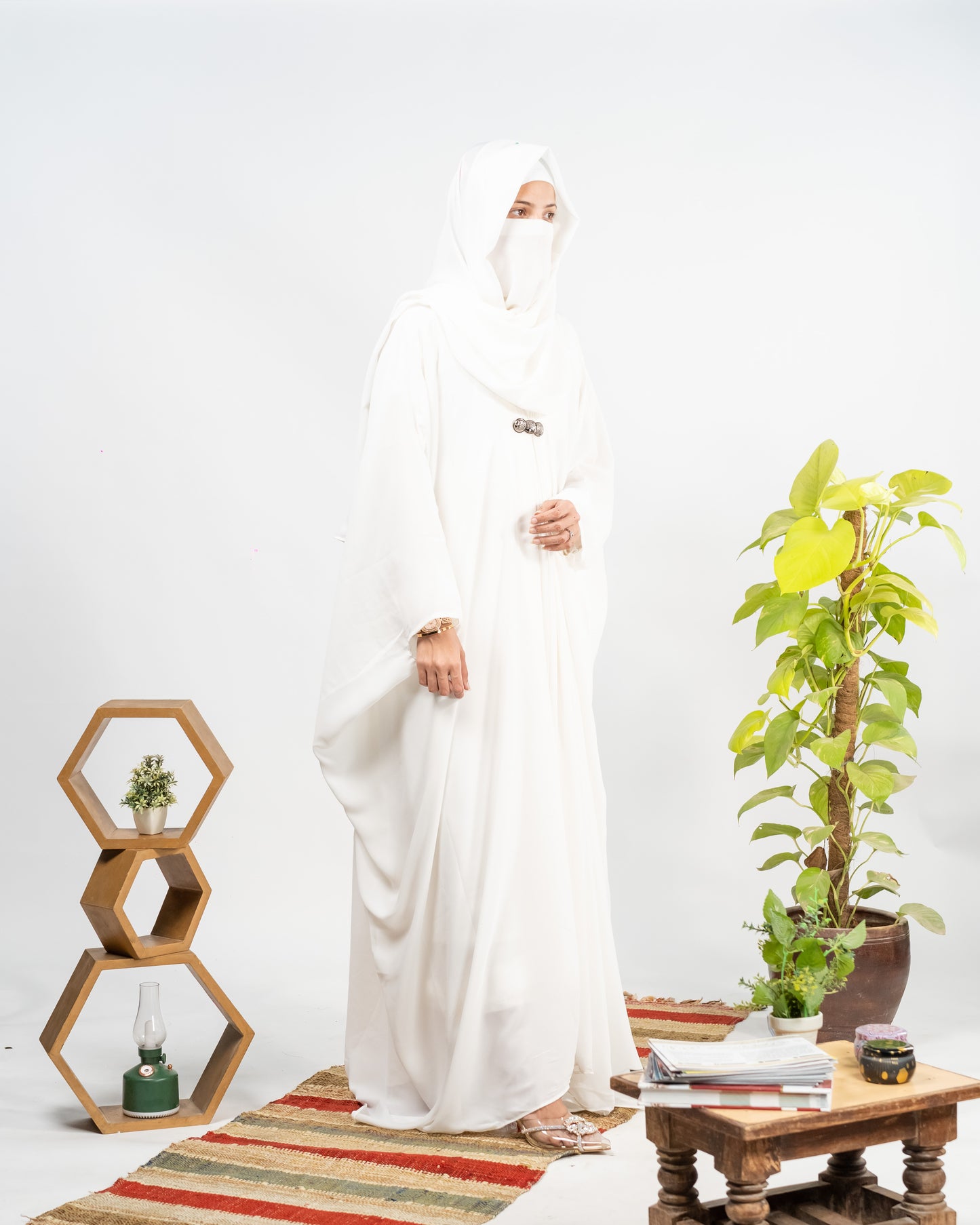 Afreen || Pearl White Abaya || Manjan Fabric