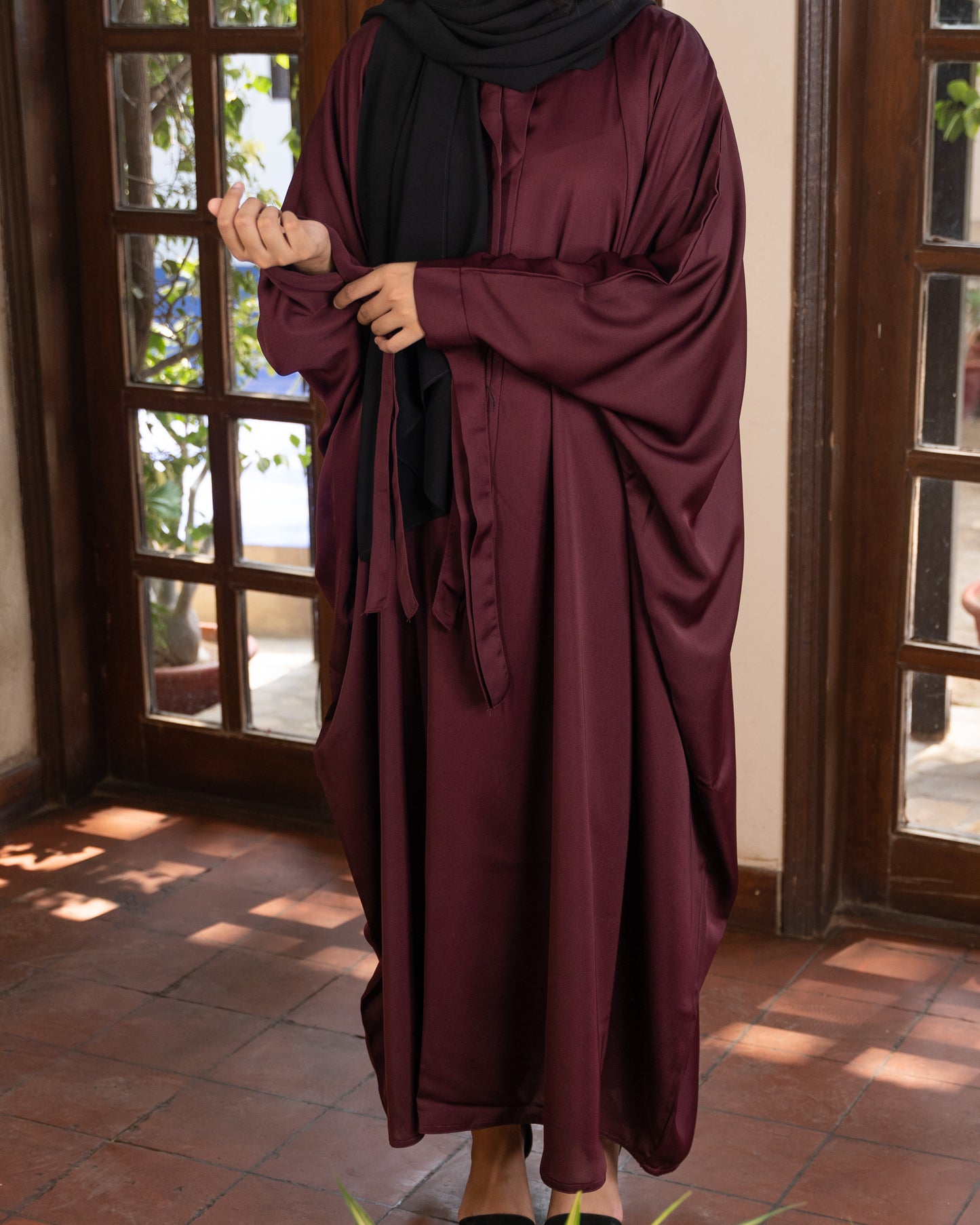 Iqra || Laces Design Abaya || Nida Fabric