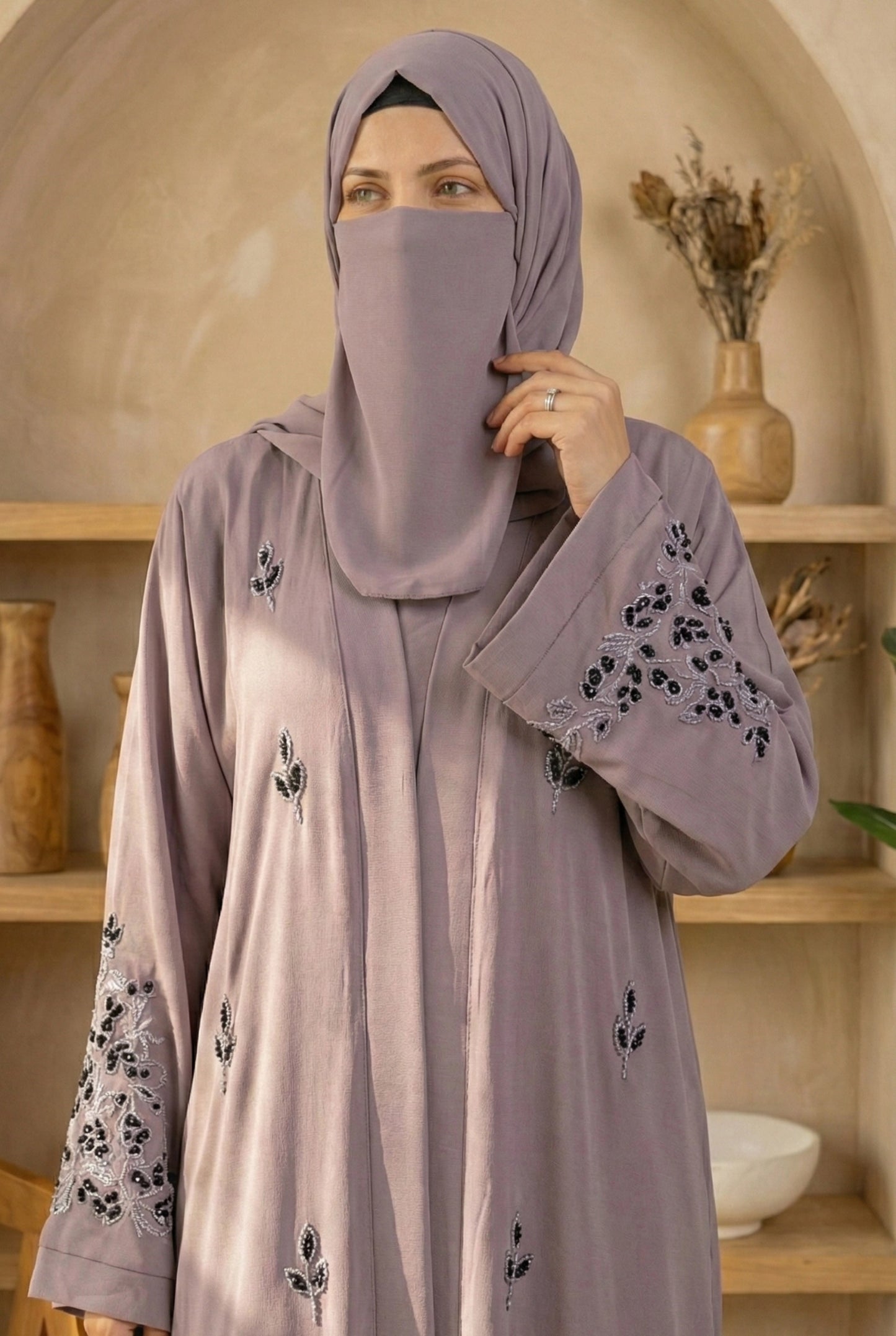 Hooria || Dusty Lavender Abaya || Lustrous Nida Fabric